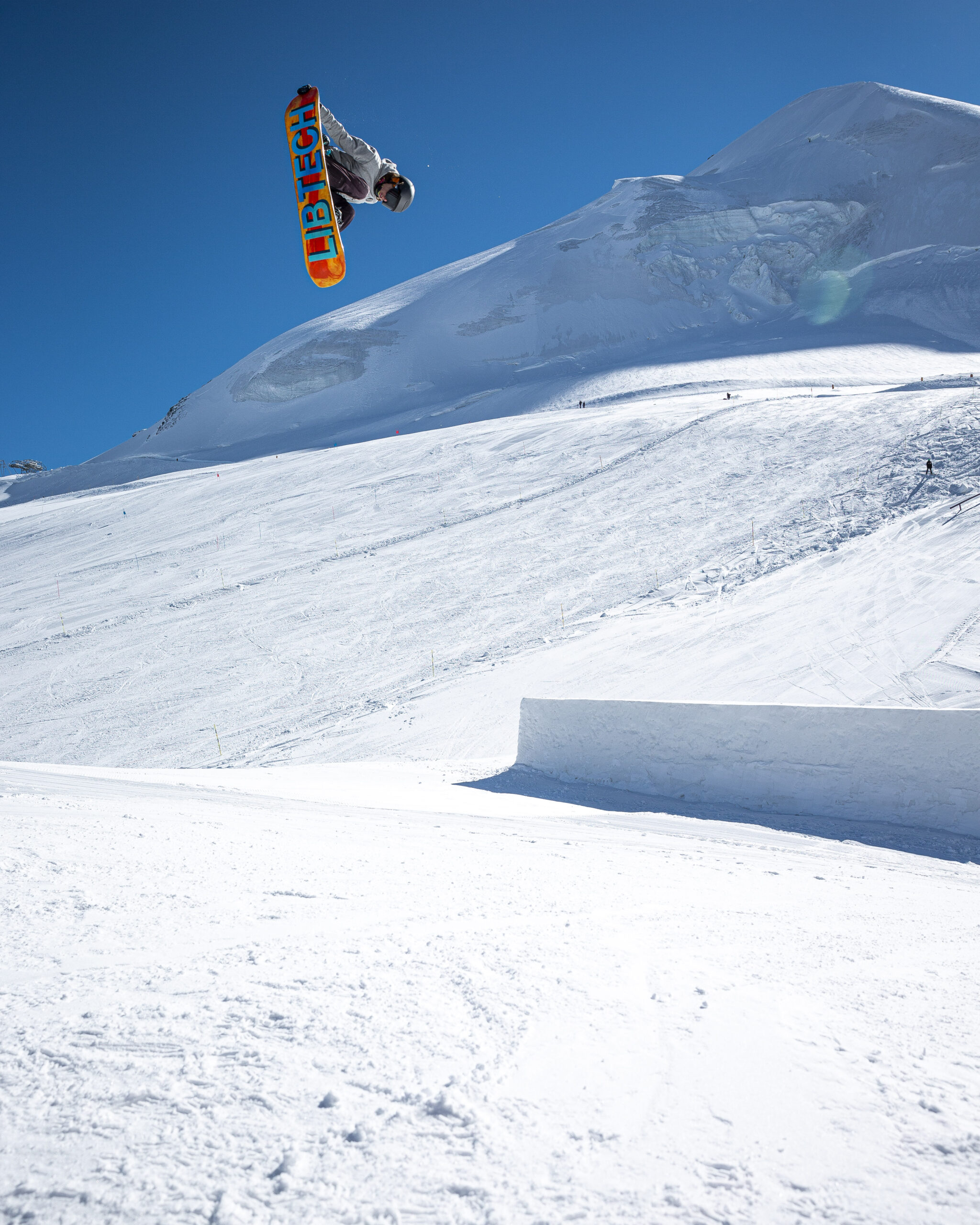 Snowboard Gallery Ski and Snowboard Club Vail