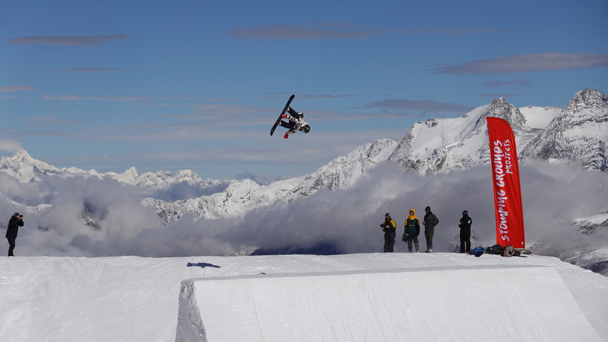 Snowboard Gallery Ski and Snowboard Club Vail